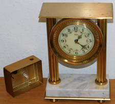 vintage HORLOGE vedette SOCLE en MARBRE FRANCE Pendule LE MOUVEMENT ATO de PARIS
