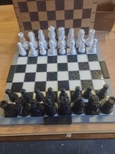 JEU D'ECHECS COMPLET VENDU