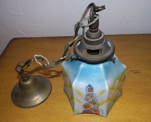 Ancien abat jour plafonnier - , en
