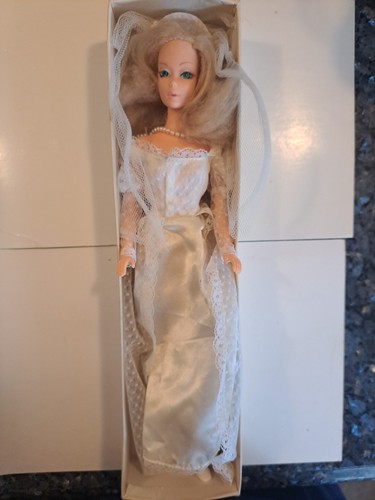Rare 1976 vintage beautiful - ,