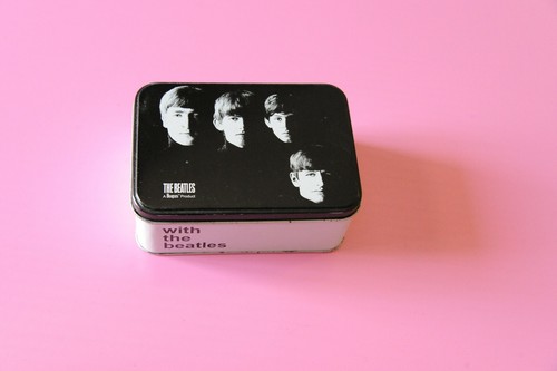 Beatles box lamiera - lamiera, note