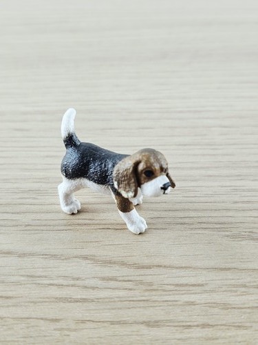 Schleich figurine chien beagle