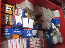 Lot d'environ 1200 roulements à billes , rouleaux, butées, coniques 320 kg