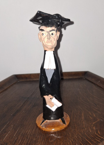 Statuette céramique avocat - statuette,