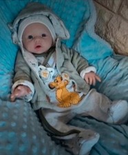 Bébé reborn garçon tout silicone 