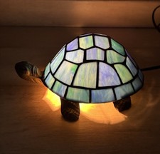 Lampe d’Ambiance Tortue Vitraux Bleus Paul Nehaus - Style Tiffany - Art Déco