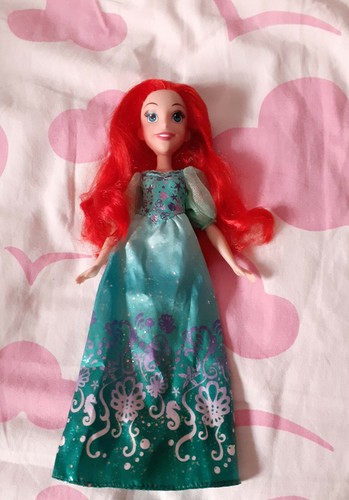 Ariel poupée disney la - –,