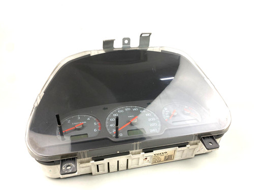 1998 volvo v40 compteur - v40,