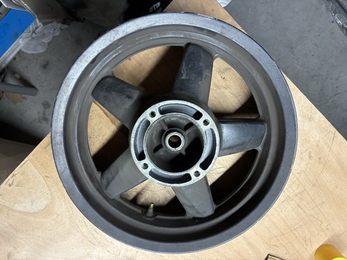 Jante avant xmax 125 250 - jante,