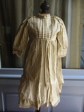 MAGNIFIQUE ROBE TISSU RAYE