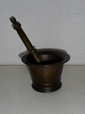 MORTIER ET SON PILON ANCIENS