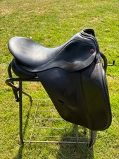Albion SL Dressage Saddle 17” M TB