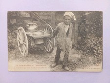 CPA, NORMANDIE, Enfant tirant