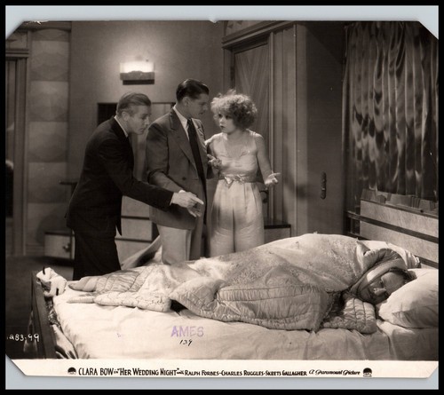 Hollywood beauty clara bow - hollywood,