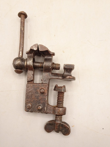 Etau miniature ancien fer - miniature,