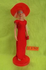 Poupée S740 :    mini Barbie