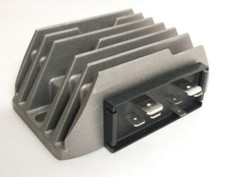 RÉGULATEUR DE TENSION