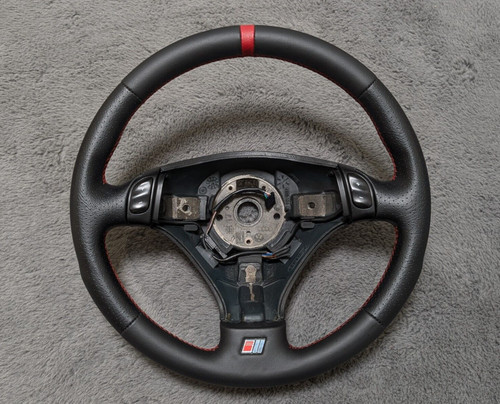 Volant cuir neuf - volant, pour