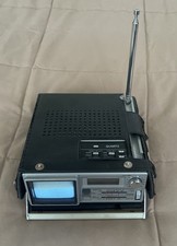 Sanyo TPM 2100 Mini TV VHF/UHF AM/FM Radio Portable With Case Tested Works——26