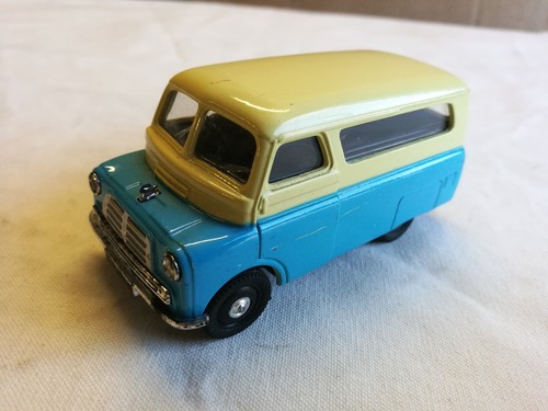 Corgi toys bedford cwt - corgi,