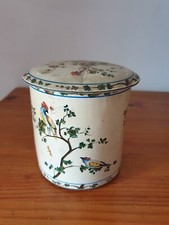 Ancienne boite métallique