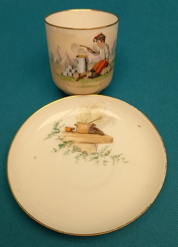 Xix tasse sous - tasse, et