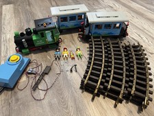 Playmobil 4005 Locomotive Train Set Passenger Cars Figures Track Power Source