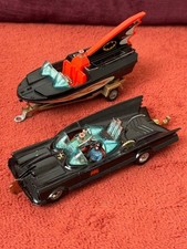 batmobile bateau chauve souris