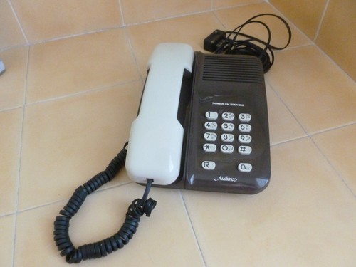 Ancien telephone fixe vintage - ancien,
