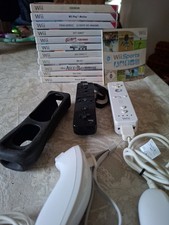 Nintendo 12 jeux wii + Manette