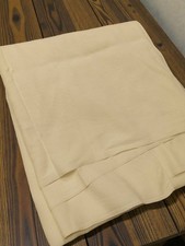 Drap de lit ancien brodé fin
