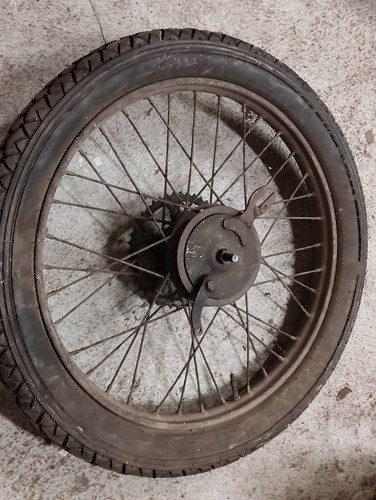 Roue arriere pneu 600 19 - arriere, ou