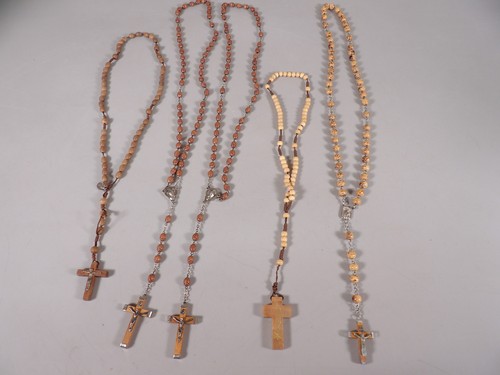 Lot chapelets 4 - de,