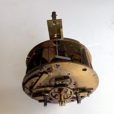 Ancien mouvement  nu de