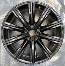 1 Genuine BMW Alloy Wheel Styling 684 8Jx18 ET30 6874440 5 Series G30 G31 BM1677