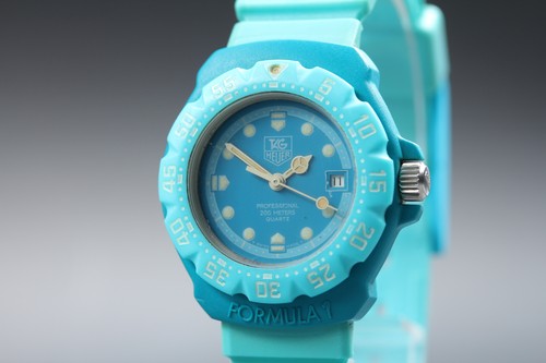 Presque comme neuve montre - [presque,