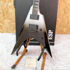 Guitare électrique ESP ARROW