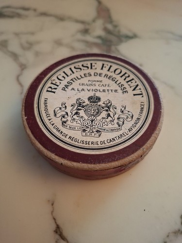 Ancienne boite cartonnee - ancienne,