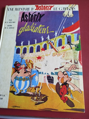 Bande dessinee astérix - dessinee, le