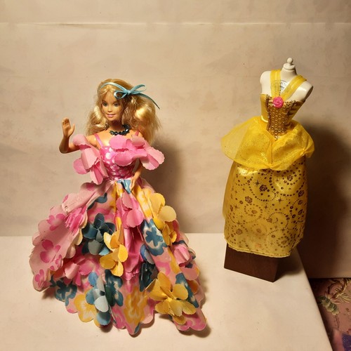 Poupée barbie année robe - barbie,