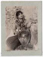1880 Beautiful Italian Woman Jar Water Carrier Pottery Italia Albumin Photo