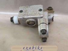 maitre cylindre de frein avant