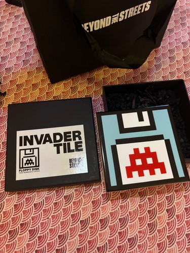Invader tile floppy disk - disk, –