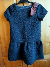 Jolie Robe habillée de Marque