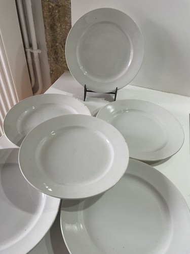 Anciennes assiettes blanches - 6,