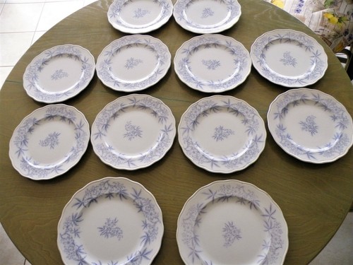 Assiettes anciennes - 12,