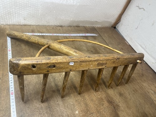 Outil ancien râteau - outil,