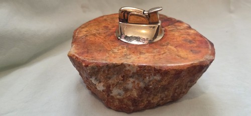 Briquet table pierre - de,