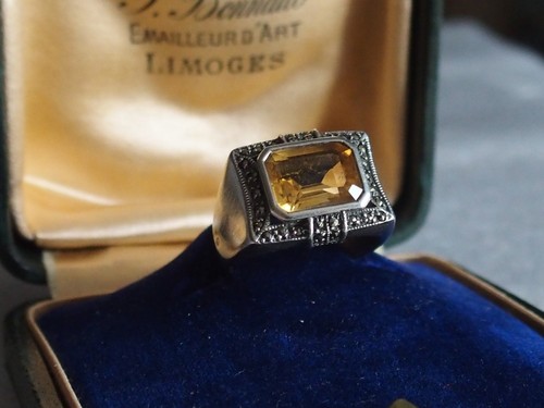 Grosse bague chevalière - grosse,