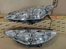 PHARE AVANT DROIT GAUCHE